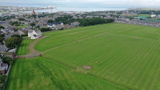 An aerial view of Bignold Park with Kirkwall in background.