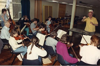 Music pupils.