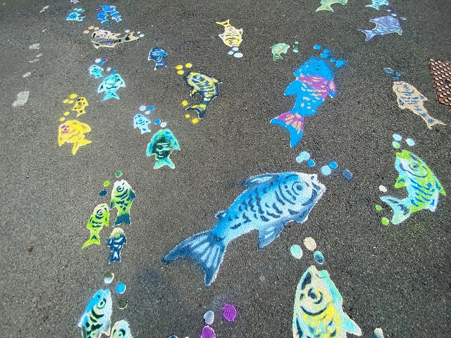 Papaay School fish art
