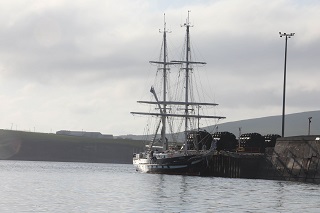 Tall ship, Royalist.