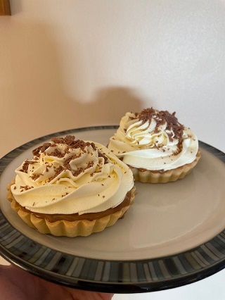 tREEts Caramel Tarts.