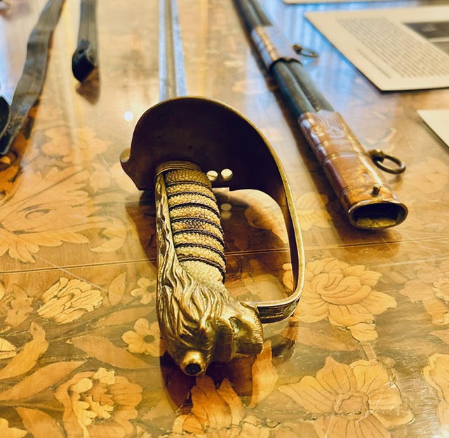 Royaloaksword Atwooddonation Creditdavidsnashall