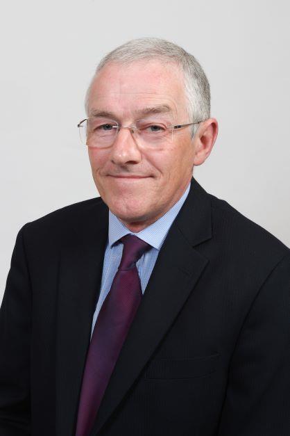 A portrait of Councillor David Dawson.