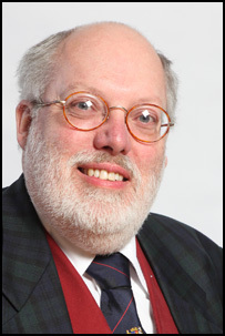 A portrait of Councillor Stephen Clackson.