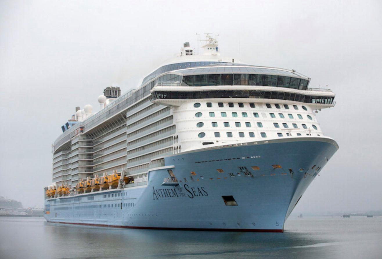 Cruise Liner