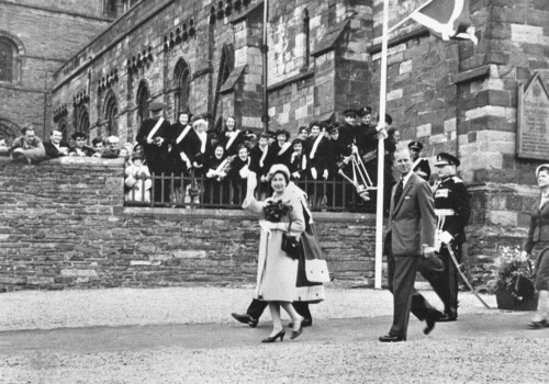 The Queen in front of St Magnus Cathedral - black and white photo
