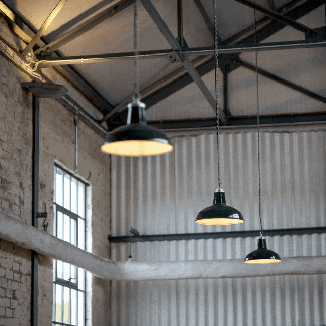 3 ceiling lights