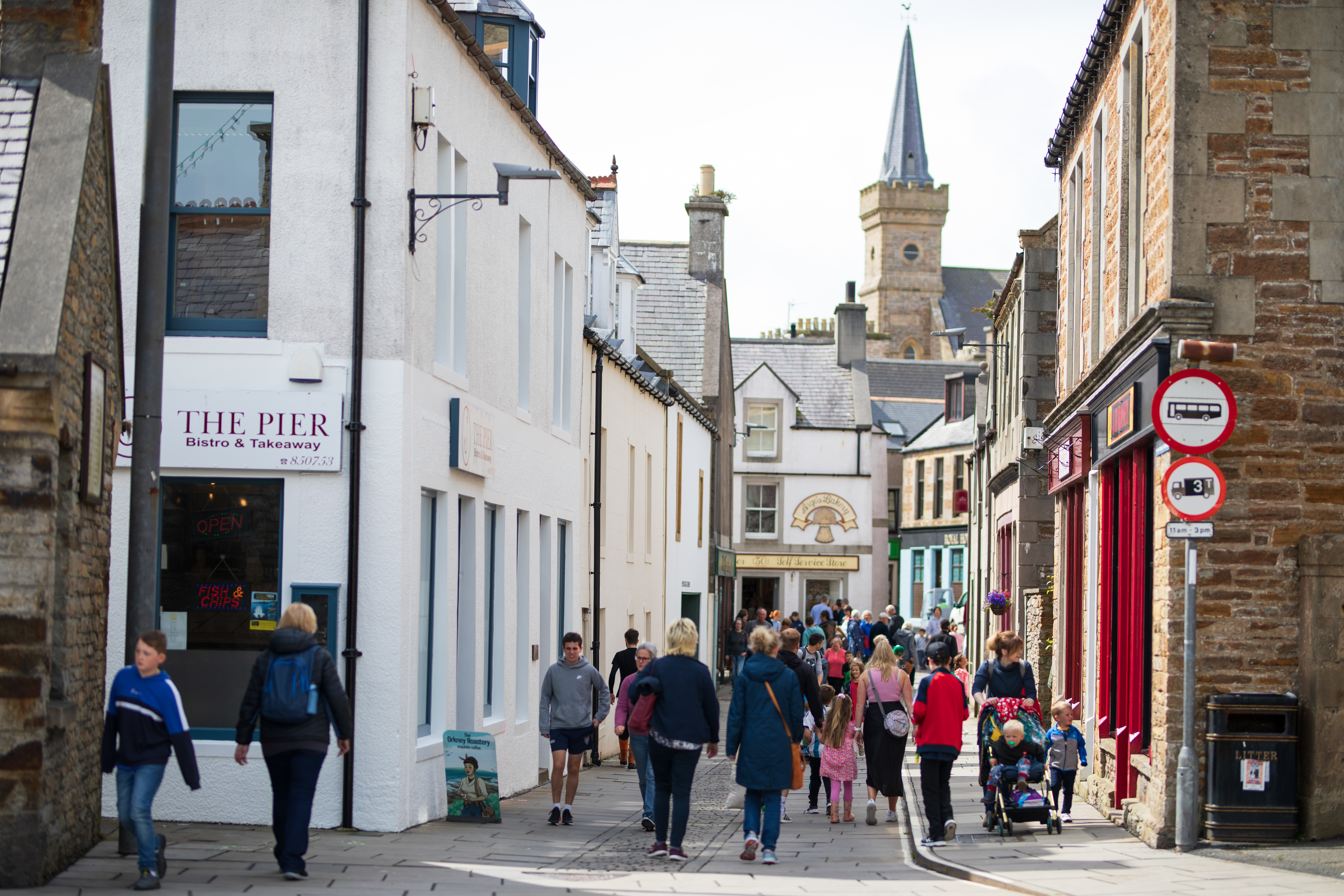 Stromness Street View, Orkney © Orkney.Com